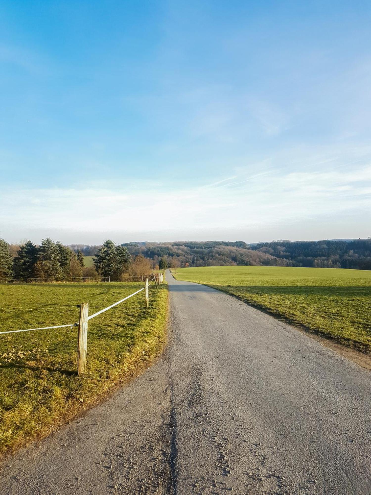 Ferienwohnung Waldbroel - Nahe Naturerlebnispark Waldbrol Luaran gambar
